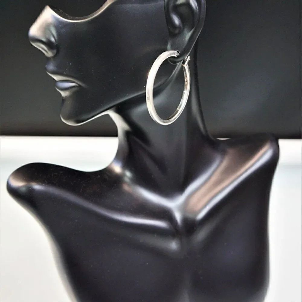 Silver Tone Hoop Earrings 1.25 in Diameter